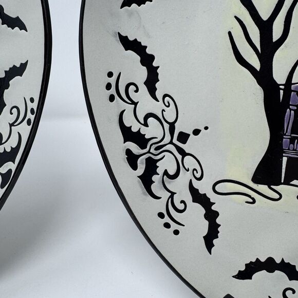 Spectrum Designz Haunted House Halloween Plates 11” Bat Spooky Set of 2 - Picture 6 of 12